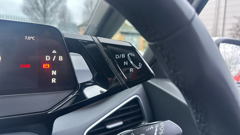 Volkswagen ID.3 150kW Life Pro Performance 58kWh 5dr Auto Electric Hatchback